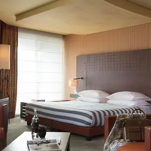 Square 5* Paris