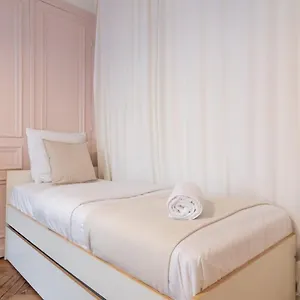 https://lille-hypercentre-splendid-2bedroom-flat-5person.lillehotels.org